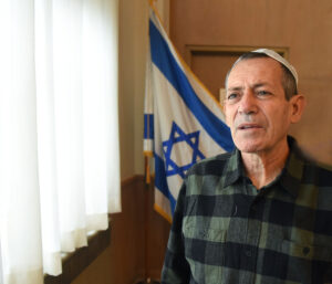 Man travels to Tree of Life to help usher in Yom Kippur